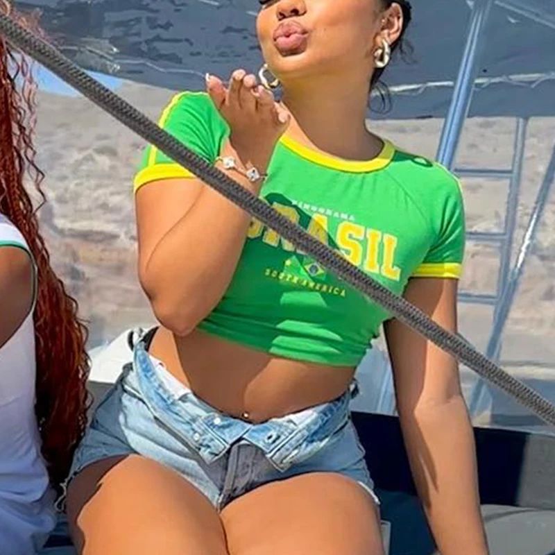 Retro Street Aesthetic Green B - Street Fashion Brazil review and price